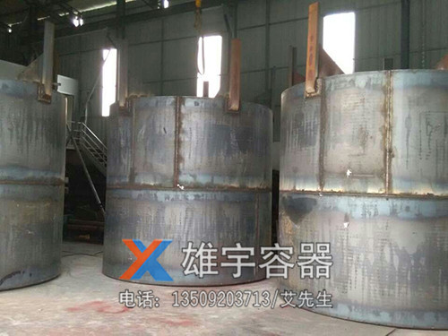 立式（shì）儲油罐